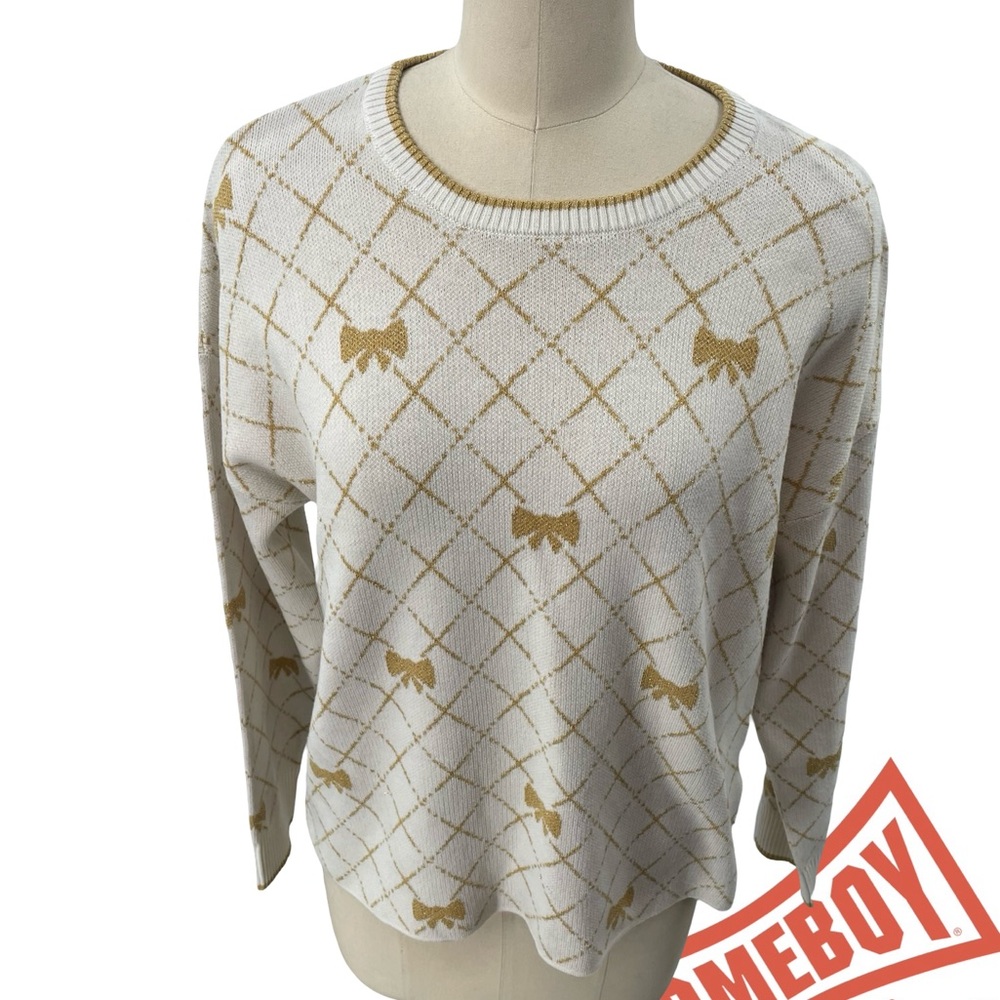 Elegant Women's Sweater with Gold Pattern